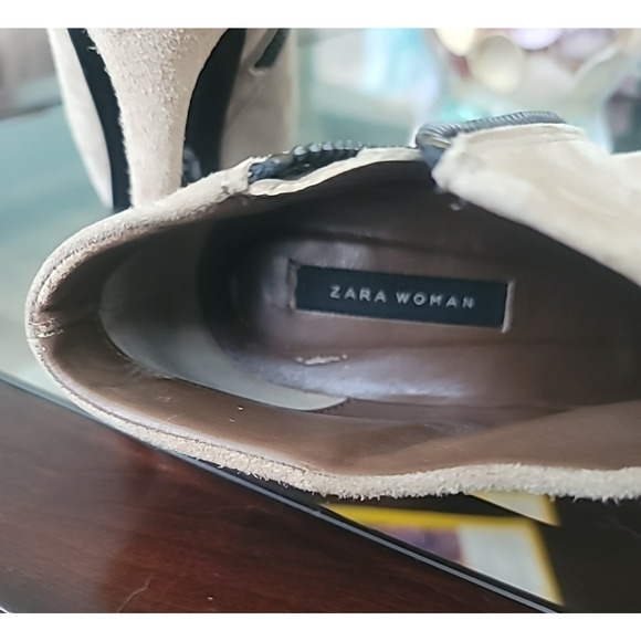 Zara Women's Tan Vegan Suede Stiletto Ankle Booties, Size 9 (US) 39 (EUR) - Picture 7 of 11